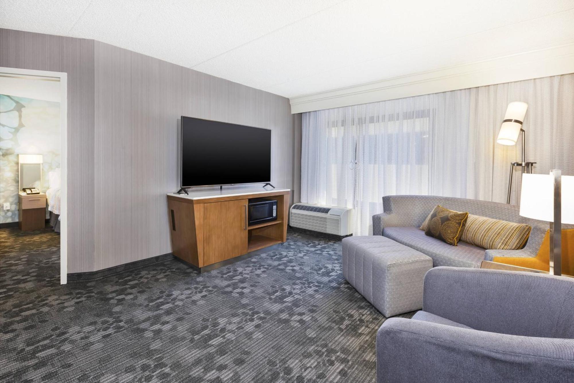 Hotel Courtyard By Marriott Secaucus Meadowlands Exterior foto